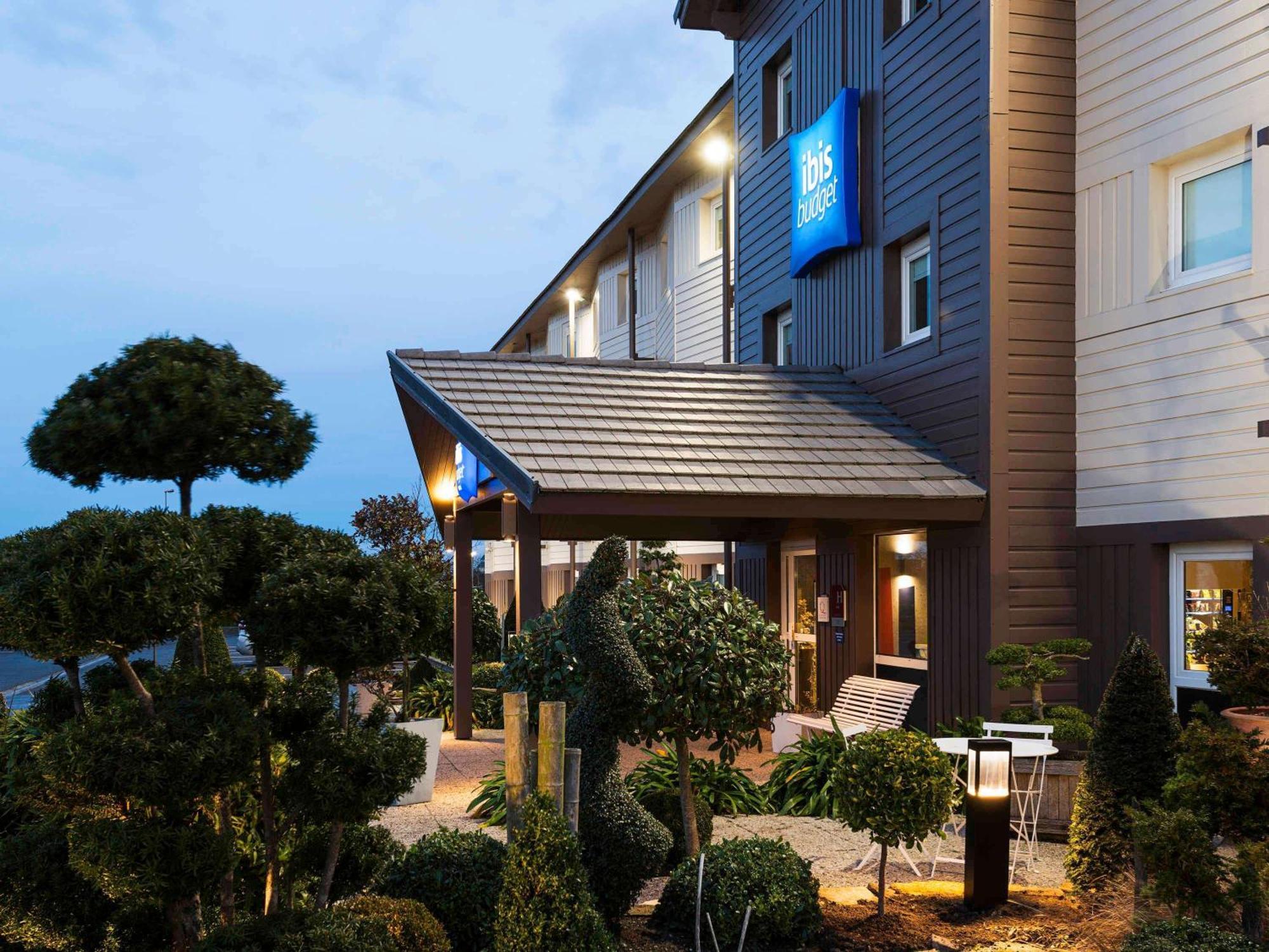 Ibis Budget Cabourg Dives Sur Mer Bagian luar foto