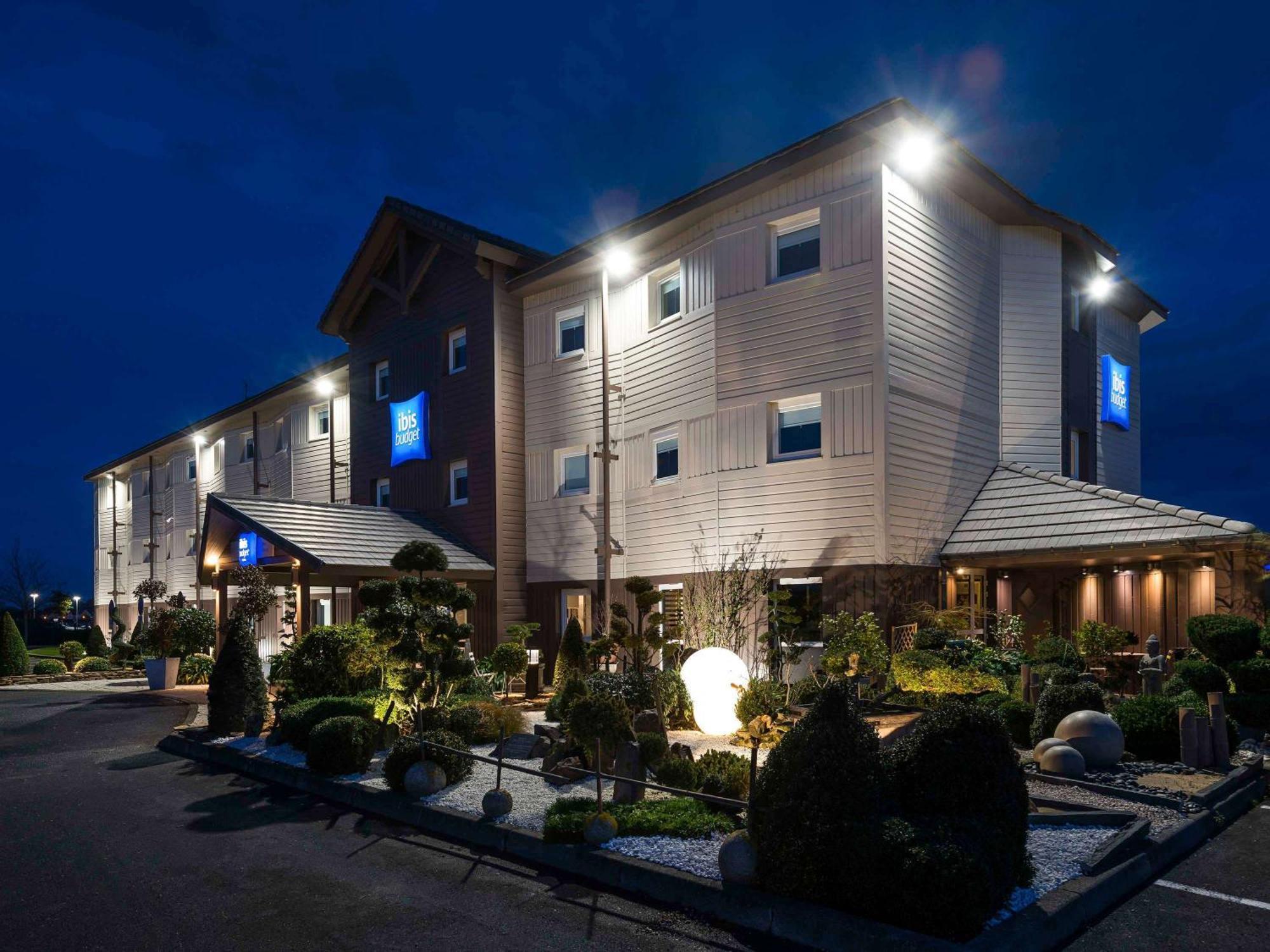 Ibis Budget Cabourg Dives Sur Mer Bagian luar foto