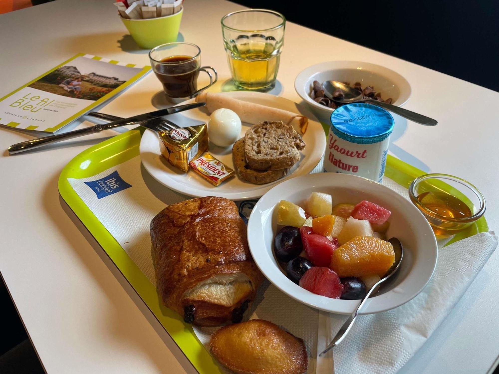 Ibis Budget Cabourg Dives Sur Mer Bagian luar foto